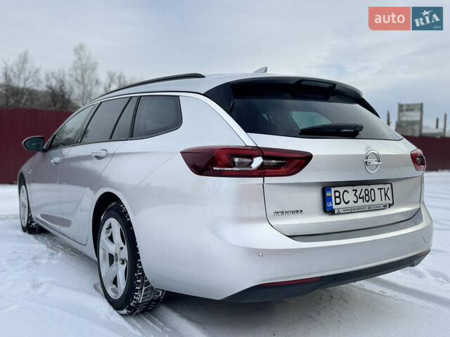 Серый Опель Инсигния, объемом двигателя 1.6 л и пробегом 237 тыс. км за 13200 $, фото 6 на Automoto.ua