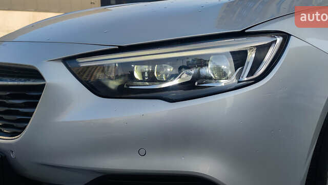 Серый Опель Инсигния, объемом двигателя 1.6 л и пробегом 186 тыс. км за 15000 $, фото 14 на Automoto.ua