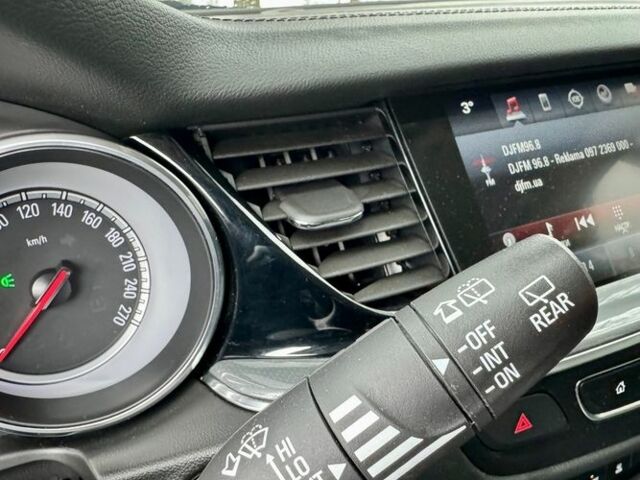 Серый Опель Инсигния, объемом двигателя 2 л и пробегом 207 тыс. км за 13800 $, фото 21 на Automoto.ua