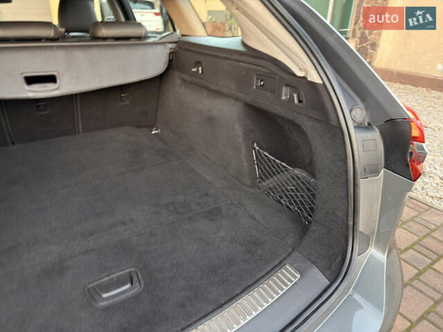 Серый Опель Инсигния, объемом двигателя 1.6 л и пробегом 169 тыс. км за 13900 $, фото 61 на Automoto.ua