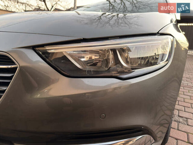 Серый Опель Инсигния, объемом двигателя 1.6 л и пробегом 169 тыс. км за 13900 $, фото 66 на Automoto.ua