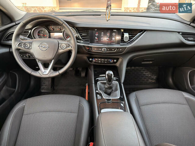 Серый Опель Инсигния, объемом двигателя 1.6 л и пробегом 169 тыс. км за 13900 $, фото 29 на Automoto.ua