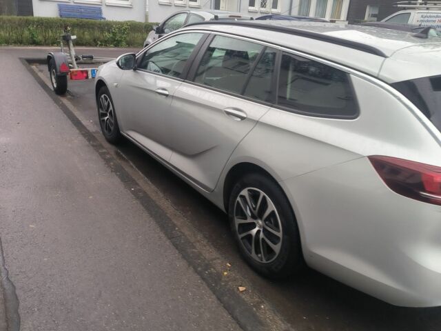 Сірий Опель Інсігнія, об'ємом двигуна 2 л та пробігом 84 тис. км за 371 $, фото 1 на Automoto.ua