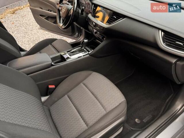 Сірий Опель Інсігнія, об'ємом двигуна 0 л та пробігом 228 тис. км за 14500 $, фото 17 на Automoto.ua