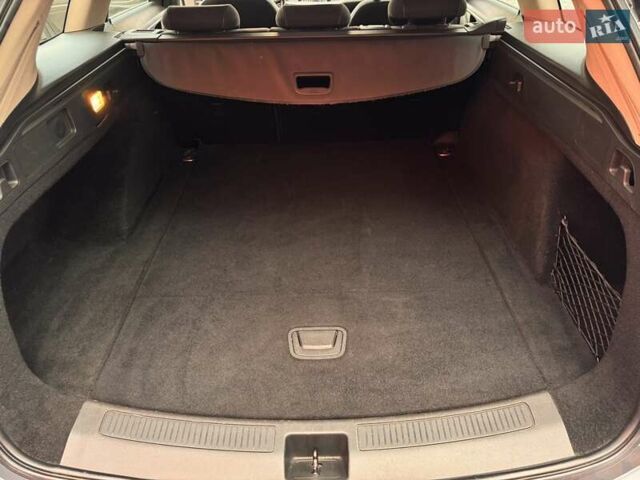 Сірий Опель Інсігнія, об'ємом двигуна 0 л та пробігом 228 тис. км за 14500 $, фото 13 на Automoto.ua