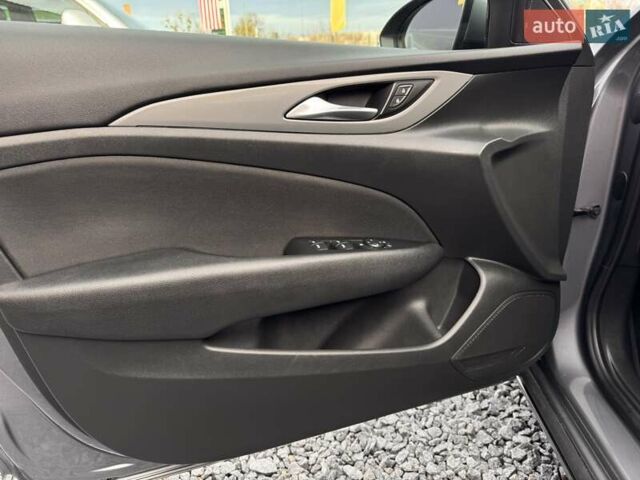 Сірий Опель Інсігнія, об'ємом двигуна 0 л та пробігом 228 тис. км за 14500 $, фото 10 на Automoto.ua