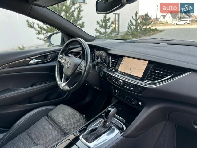 Серый Опель Инсигния, объемом двигателя 2 л и пробегом 179 тыс. км за 18700 $, фото 43 на Automoto.ua