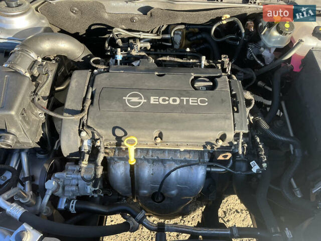 Серый Опель Инсигния, объемом двигателя 1.8 л и пробегом 188 тыс. км за 7200 $, фото 32 на Automoto.ua