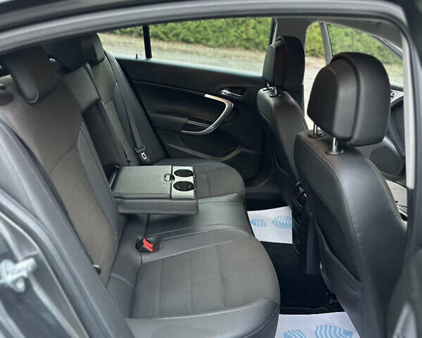 Серый Опель Инсигния, объемом двигателя 1.8 л и пробегом 234 тыс. км за 7500 $, фото 23 на Automoto.ua