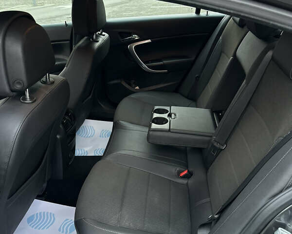 Серый Опель Инсигния, объемом двигателя 1.8 л и пробегом 234 тыс. км за 7500 $, фото 21 на Automoto.ua