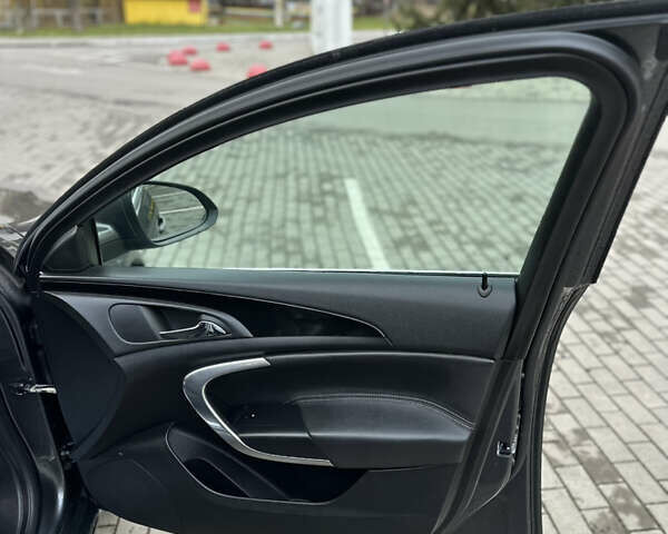 Серый Опель Инсигния, объемом двигателя 1.8 л и пробегом 234 тыс. км за 7500 $, фото 24 на Automoto.ua