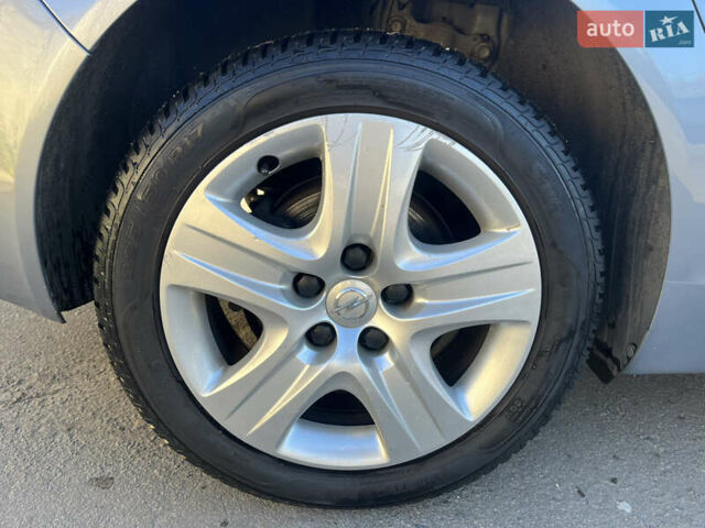 Серый Опель Инсигния, объемом двигателя 1.8 л и пробегом 188 тыс. км за 7200 $, фото 25 на Automoto.ua