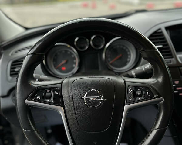 Серый Опель Инсигния, объемом двигателя 1.8 л и пробегом 234 тыс. км за 7500 $, фото 16 на Automoto.ua