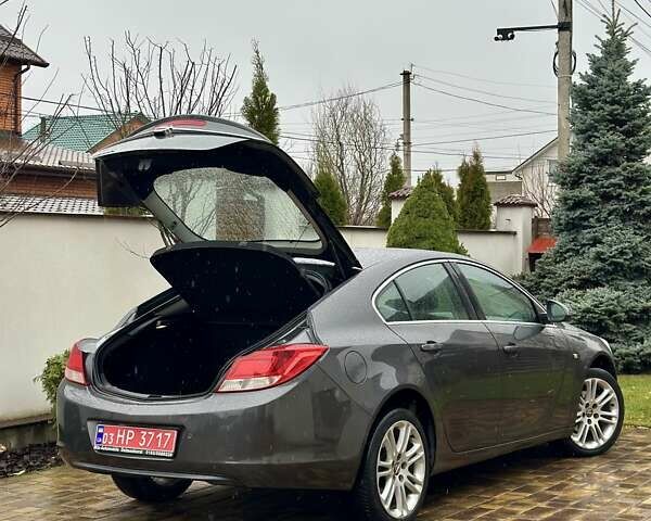 Серый Опель Инсигния, объемом двигателя 1.6 л и пробегом 122 тыс. км за 7999 $, фото 23 на Automoto.ua