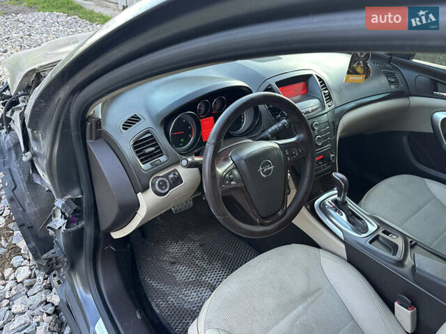 Серый Опель Инсигния, объемом двигателя 1.96 л и пробегом 277 тыс. км за 3300 $, фото 14 на Automoto.ua