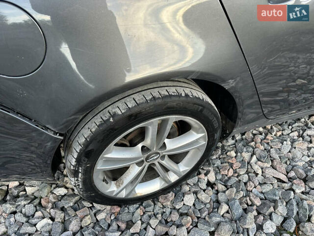 Серый Опель Инсигния, объемом двигателя 1.96 л и пробегом 277 тыс. км за 3300 $, фото 17 на Automoto.ua