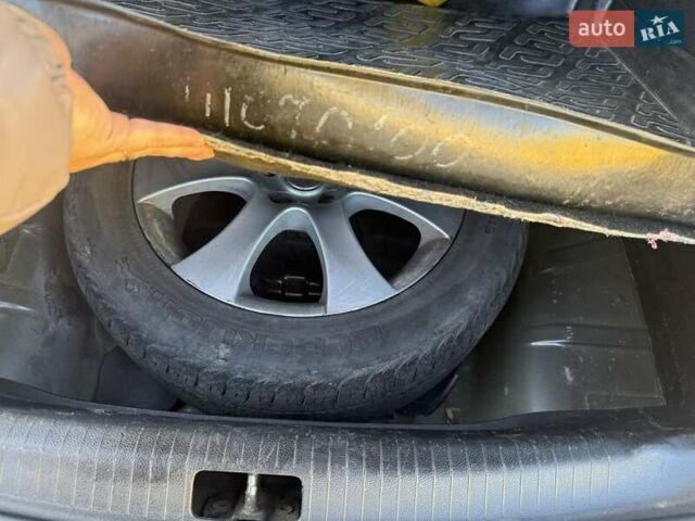 Серый Опель Инсигния, объемом двигателя 2 л и пробегом 263 тыс. км за 7300 $, фото 6 на Automoto.ua