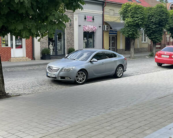 Серый Опель Инсигния, объемом двигателя 1.96 л и пробегом 298 тыс. км за 7300 $, фото 4 на Automoto.ua