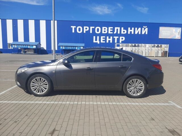 Опель Инсигния 2012 в Хусте на Automoto.ua Серый Опель Инсигния, объемом двигателя 2 л и пробегом 247 тыс. км за 7300 $, фото 1 на Automoto.ua