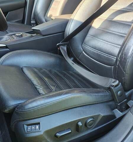 Сірий Опель Інсігнія, об'ємом двигуна 1.96 л та пробігом 300 тис. км за 7500 $, фото 3 на Automoto.ua