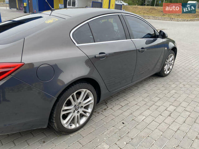 Опель Инсигния 2012 в Тернополе на Automoto.ua Серый Опель Инсигния, объемом двигателя 2 л и пробегом 275 тыс. км за 7300 $, фото 2 на Automoto.ua