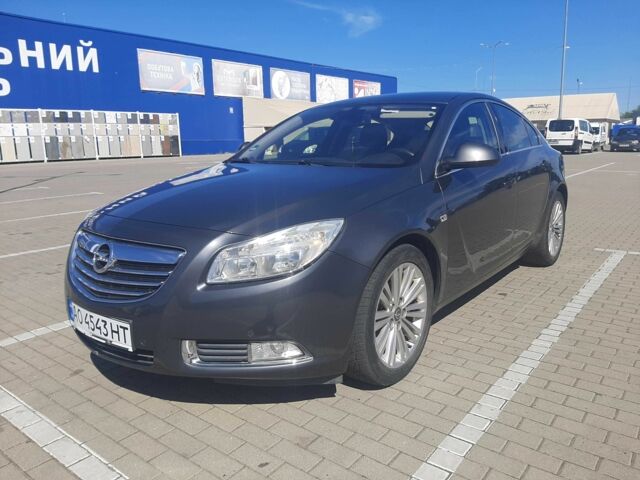 Опель Инсигния 2012 в Хусте на Automoto.ua Серый Опель Инсигния, объемом двигателя 2 л и пробегом 247 тыс. км за 7300 $, фото 3 на Automoto.ua