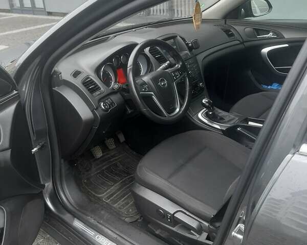 Опель Инсигния 2012 в Хусте на Automoto.ua Серый Опель Инсигния, объемом двигателя 1.96 л и пробегом 247 тыс. км за 7300 $, фото 12 на Automoto.ua