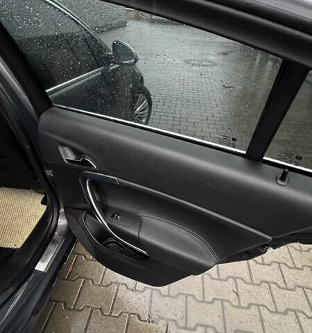 Серый Опель Инсигния, объемом двигателя 1.96 л и пробегом 240 тыс. км за 10500 $, фото 9 на Automoto.ua