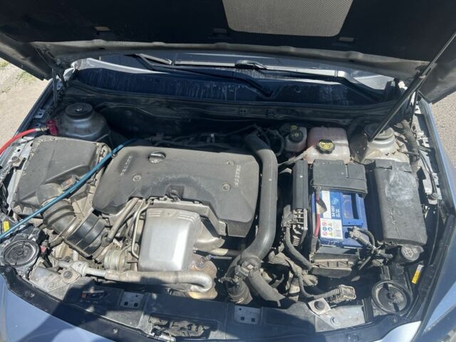 Опель Инсигния 2015 в Яворове на Automoto.ua Серый Опель Инсигния, объемом двигателя 2 л и пробегом 98 тыс. км за 12000 $, фото 3 на Automoto.ua