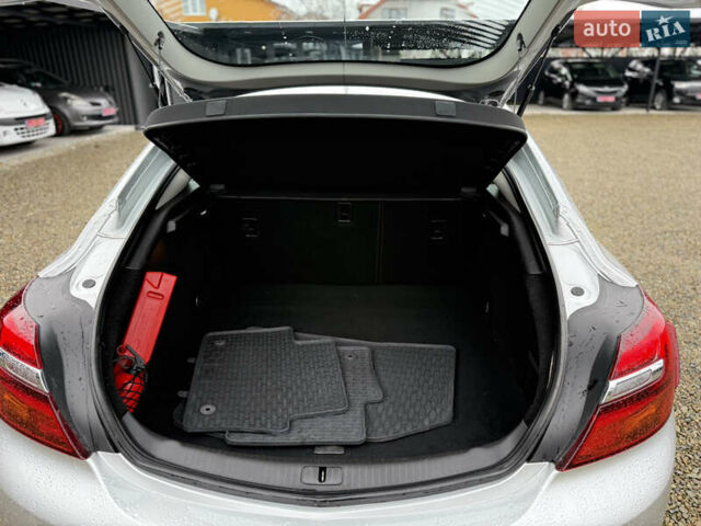 Серый Опель Инсигния, объемом двигателя 1.8 л и пробегом 194 тыс. км за 9999 $, фото 19 на Automoto.ua