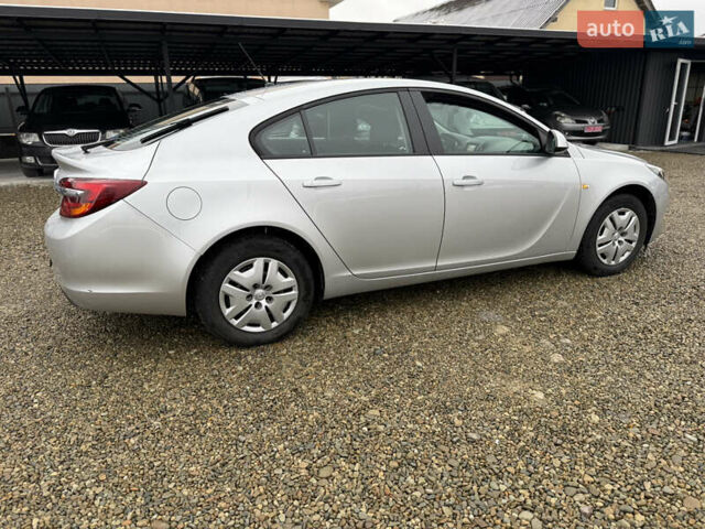 Серый Опель Инсигния, объемом двигателя 1.8 л и пробегом 194 тыс. км за 9999 $, фото 7 на Automoto.ua