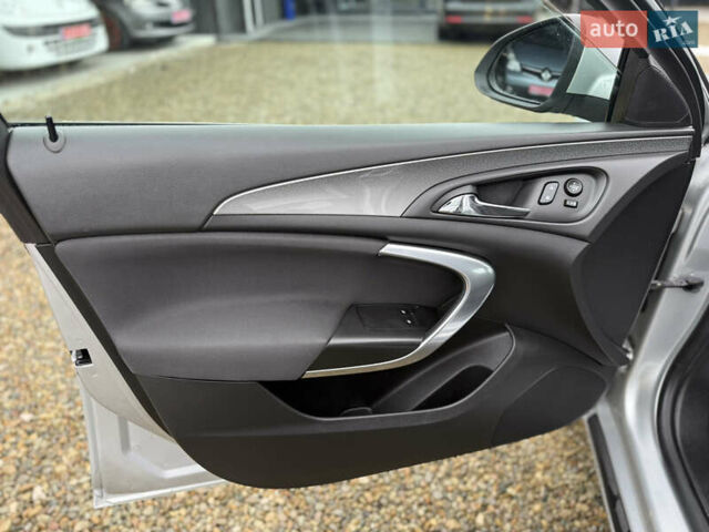 Серый Опель Инсигния, объемом двигателя 1.8 л и пробегом 194 тыс. км за 9999 $, фото 17 на Automoto.ua