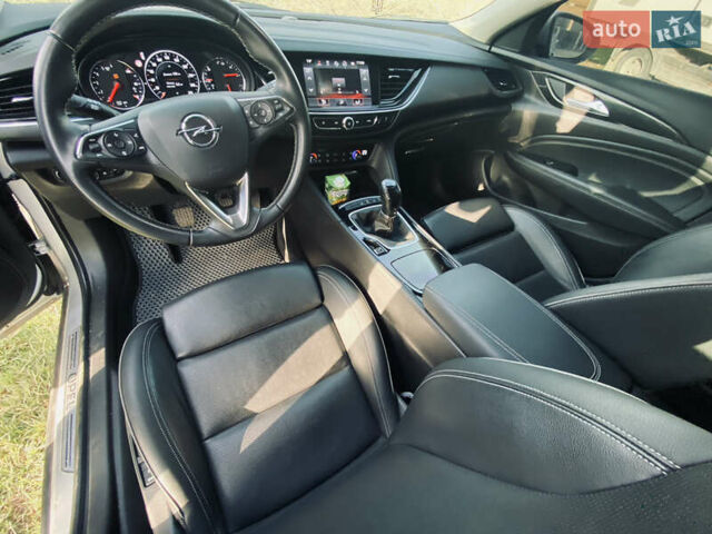 Серый Опель Инсигния, объемом двигателя 1.6 л и пробегом 200 тыс. км за 14400 $, фото 6 на Automoto.ua