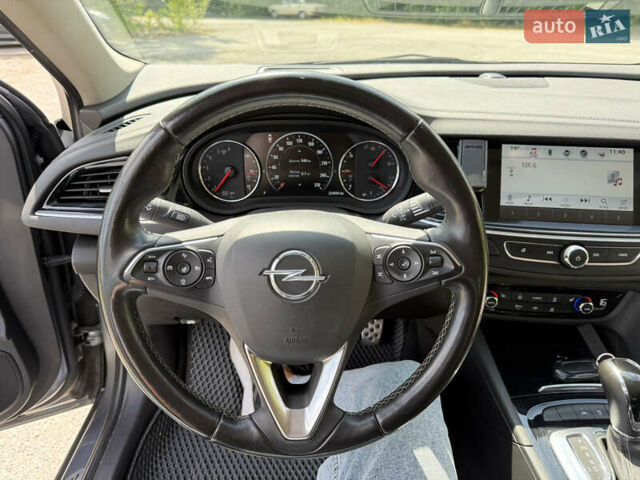 Серый Опель Инсигния, объемом двигателя 1.6 л и пробегом 220 тыс. км за 15500 $, фото 17 на Automoto.ua