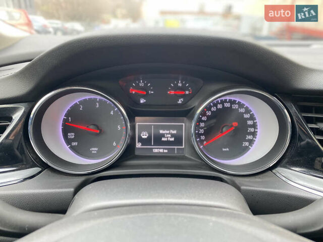 Сірий Опель Інсігнія, об'ємом двигуна 1.6 л та пробігом 138 тис. км за 13700 $, фото 9 на Automoto.ua