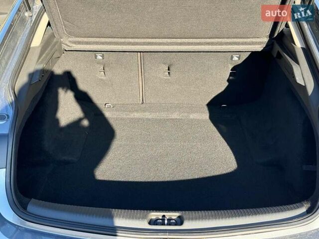 Серый Опель Инсигния, объемом двигателя 1.6 л и пробегом 138 тыс. км за 14990 $, фото 17 на Automoto.ua