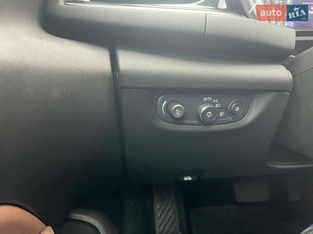 Сірий Опель Інсігнія, об'ємом двигуна 2 л та пробігом 114 тис. км за 22000 $, фото 50 на Automoto.ua