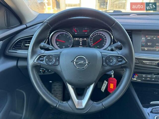 Серый Опель Инсигния, объемом двигателя 1.6 л и пробегом 138 тыс. км за 14990 $, фото 22 на Automoto.ua