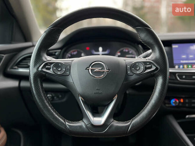 Сірий Опель Інсігнія, об'ємом двигуна 1.96 л та пробігом 113 тис. км за 18700 $, фото 9 на Automoto.ua