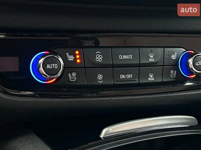 Сірий Опель Інсігнія, об'ємом двигуна 1.96 л та пробігом 113 тис. км за 18700 $, фото 15 на Automoto.ua