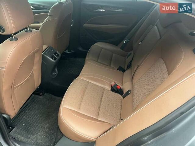 Сірий Опель Інсігнія, об'ємом двигуна 2 л та пробігом 114 тис. км за 22000 $, фото 43 на Automoto.ua