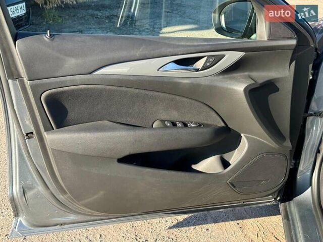 Серый Опель Инсигния, объемом двигателя 1.6 л и пробегом 138 тыс. км за 14990 $, фото 9 на Automoto.ua