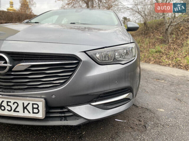 Сірий Опель Інсігнія, об'ємом двигуна 1.6 л та пробігом 138 тис. км за 13700 $, фото 1 на Automoto.ua