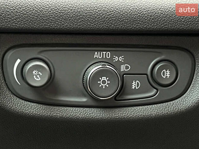 Сірий Опель Інсігнія, об'ємом двигуна 1.96 л та пробігом 113 тис. км за 18700 $, фото 17 на Automoto.ua