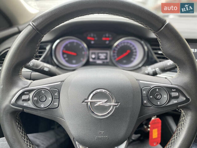Сірий Опель Інсігнія, об'ємом двигуна 1.6 л та пробігом 138 тис. км за 13700 $, фото 10 на Automoto.ua