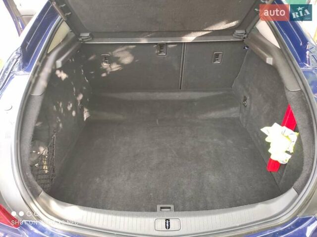 Синий Опель Инсигния, объемом двигателя 1.6 л и пробегом 170 тыс. км за 10999 $, фото 26 на Automoto.ua