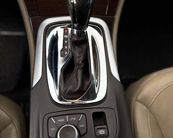 Синій Опель Інсігнія, об'ємом двигуна 2.8 л та пробігом 247 тис. км за 7900 $, фото 18 на Automoto.ua