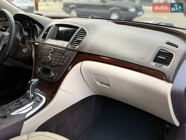 Синій Опель Інсігнія, об'ємом двигуна 2.8 л та пробігом 247 тис. км за 7900 $, фото 16 на Automoto.ua