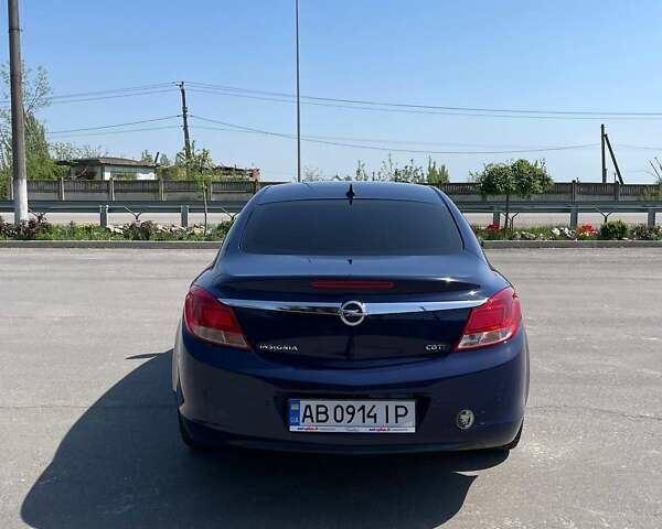 Синий Опель Инсигния, объемом двигателя 2 л и пробегом 255 тыс. км за 7300 $, фото 5 на Automoto.ua