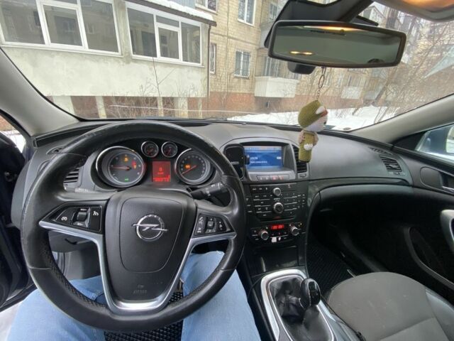 Синій Опель Інсігнія, об'ємом двигуна 2 л та пробігом 385 тис. км за 2700 $, фото 6 на Automoto.ua